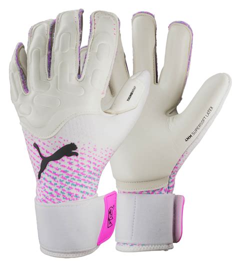 Comparación de guantes de portero PUMA