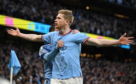 Kevin de Bruyne celebra gol Manchester City PSG