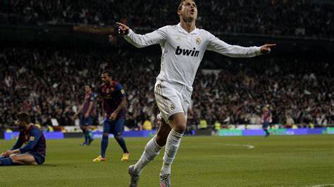 Juanito celebrando un gol con el Real Madrid