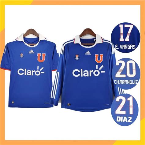 camiseta azul Vargas Universidad de Chile número 11