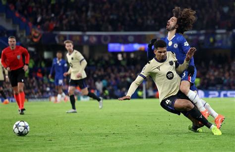 Ronald Araujo expulsión Chelsea Barcelona