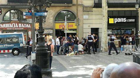 Atentado en La Rambla servicios emergencia
