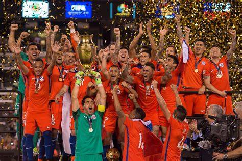 Chile levanta Copa América Centenario 2016