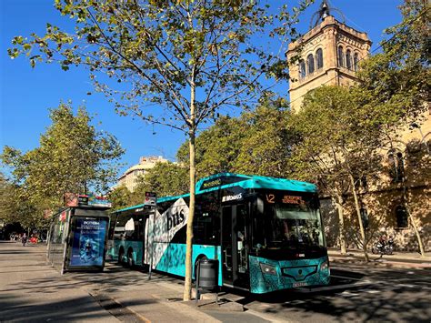 Autobús línea 46 en Plaza España Barcelona