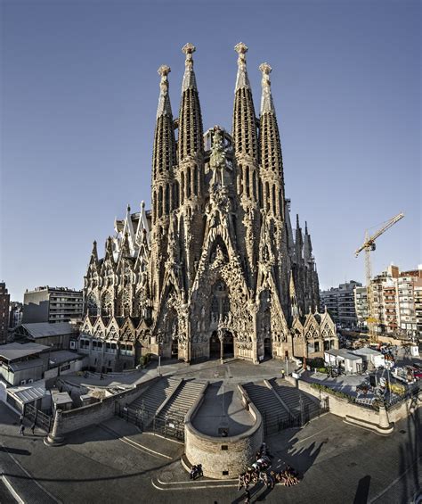 Barcelona Sagrada Familia y calles del centro
