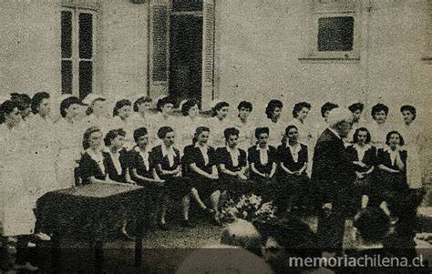 Graduación enfermeras hospitalarias sanitarias 1948