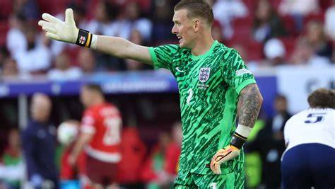 Jordan Pickford durante un partido con Inglaterra
