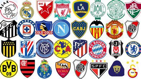 Escudos de equipos con tres estrellas