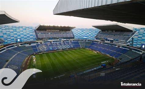 Estadio de Guayaquil durante partido internacional