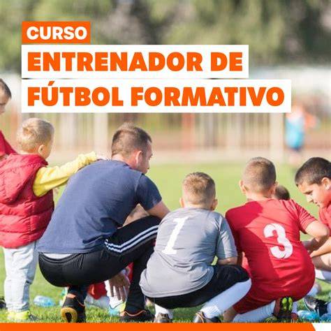 Entrenador de fútbol formativo juvenil