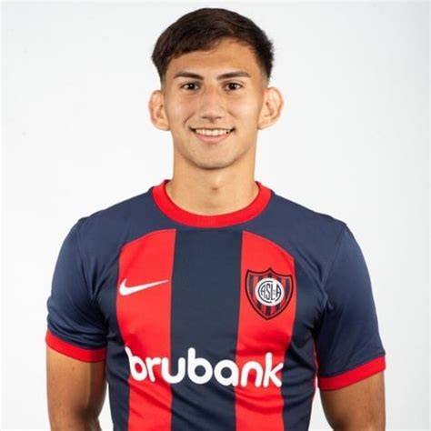 Daniel Herrera defensa central San Lorenzo