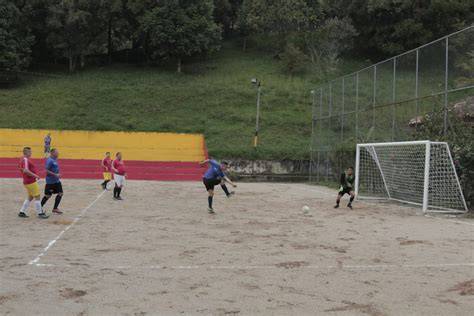 Restauración de cancha de arenilla