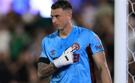 Gastón Gómez arquero argentino Copa Sudamericana