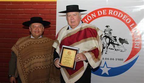 almuerzo premiación rodeo chileno